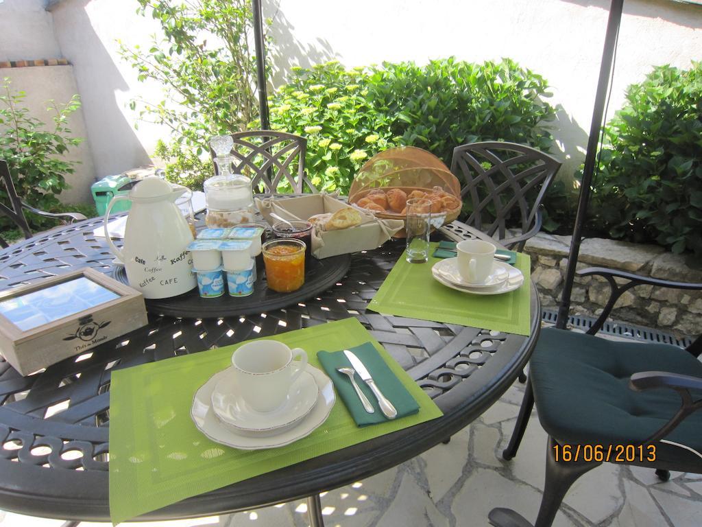 La Frandomiere Bed & Breakfast Saint-Martin-de-Londres ห้อง รูปภาพ